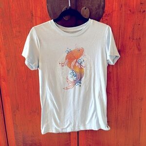 Baby blue zodiac koi /catfish graphic tee. Size L